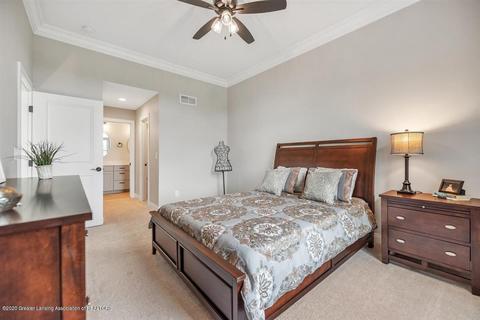 5270 E Hawk Hollow Dr, Bath, MI 48808 photo 25