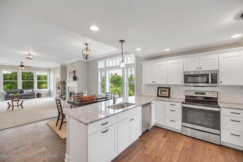 5270 E Hawk Hollow Dr, Bath, MI 48808 photo 9