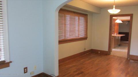 437 E Ash St, Mason, MI 48854 photo 6