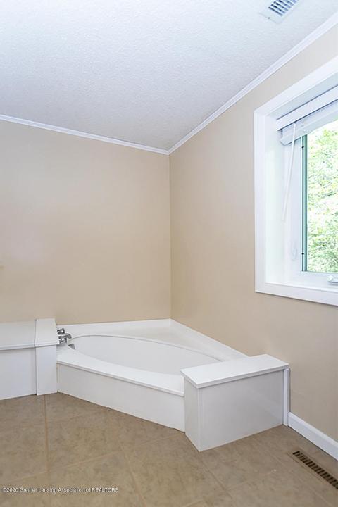 7750 Lovejoy Rd, Perry, MI 48872 photo 17
