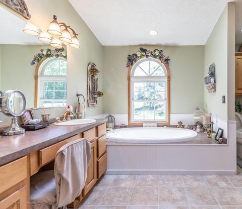 10470 W Clark Rd, Eagle, MI 48822 photo 35