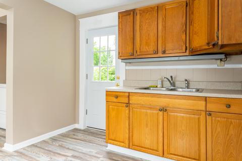 13580 Walnut St, Bath, MI 48808 photo 9