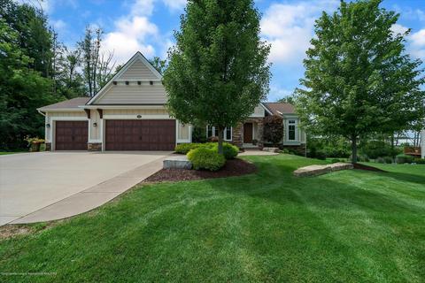 13630 Acacia Ln, Dewitt, MI 48820 photo 2