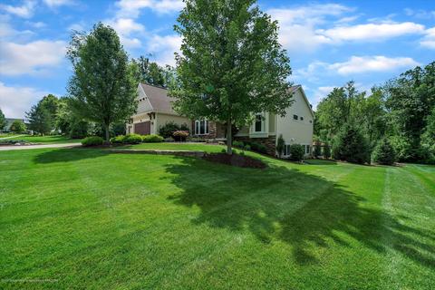13630 Acacia Ln, Dewitt, MI 48820 photo 3