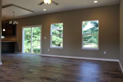 803 Starlight Way, Perry, MI 48872 photo 5