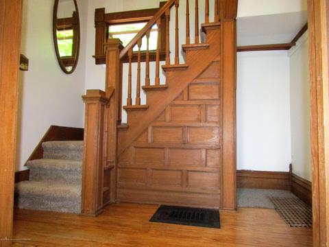503 E Middle St, Williamston, MI 48895 photo 6