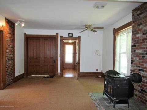 503 E Middle St, Williamston, MI 48895 photo 12