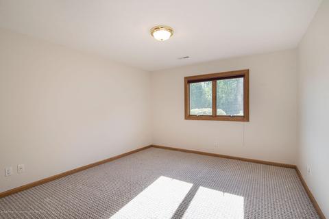 3310 E Broadmoor Dr, Lansing, MI 48906 photo 25