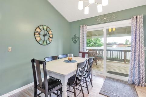407 Creeping Brook Cir, Dewitt, MI 48820 photo 10
