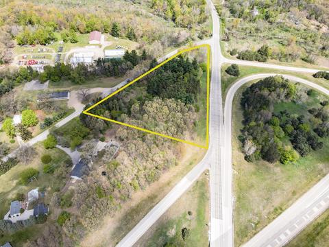 9911 Stoll Rd, Haslett, MI 48840 photo 6