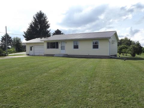 5758 Marshall Rd, Olivet, MI 49076 photo 2