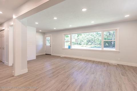 4706 Cornell Rd, Okemos, MI 48864 photo 4