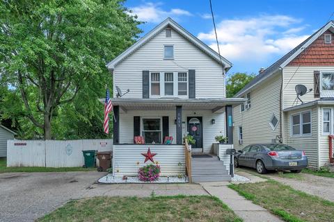 1633 Herbert St, Lansing, MI 48910 photo 3