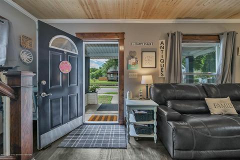 1633 Herbert St, Lansing, MI 48910 photo 6