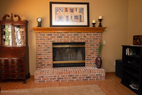5524 Strawberry Ln, Haslett, MI 48840 photo 11