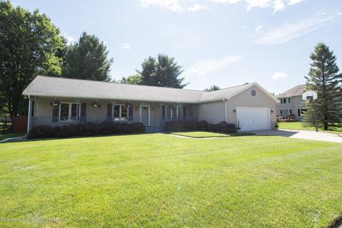 5524 Strawberry Ln, Haslett, MI 48840 photo 2