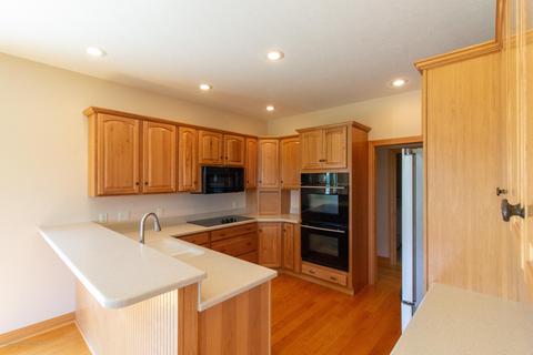 2583 Harper Rd, Mason, MI 48854 photo 10