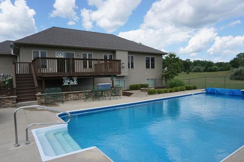 6415 Red Fox Ln, Perry, MI 48872 photo 32
