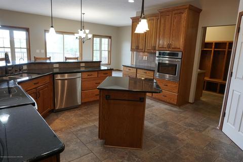 6415 Red Fox Ln, Perry, MI 48872 photo 11