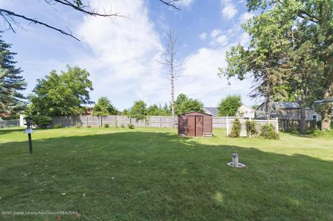 706 Turner St, Dewitt, MI 48820 photo 14