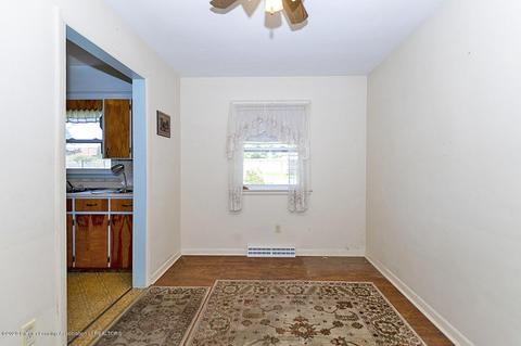 706 Turner St, Dewitt, MI 48820 photo 7