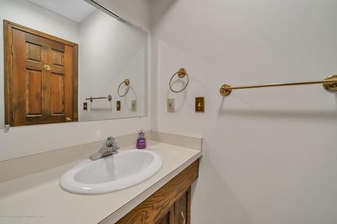 8250 Loomis Rd, Dewitt, MI 48820 photo 17