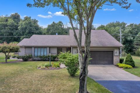 8250 Loomis Rd, Dewitt, MI 48820 photo 2