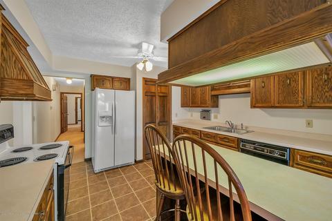 8250 Loomis Rd, Dewitt, MI 48820 photo 10