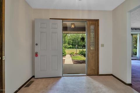 8250 Loomis Rd, Dewitt, MI 48820 photo 6