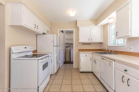 125 E Third St, Morrice, MI 48857 photo 10