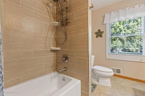 8402 S Loomis Rd, Dewitt, MI 48820 photo 19
