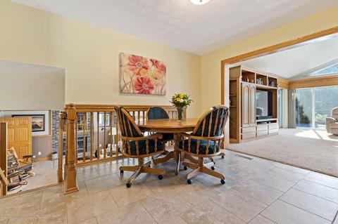8402 S Loomis Rd, Dewitt, MI 48820 photo 12