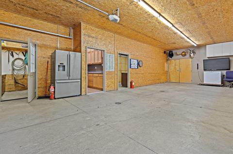 8402 S Loomis Rd, Dewitt, MI 48820 photo 33