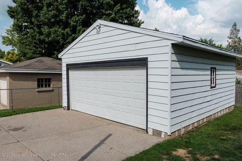 313 S Dibble Blvd, Lansing, MI 48917 photo 5