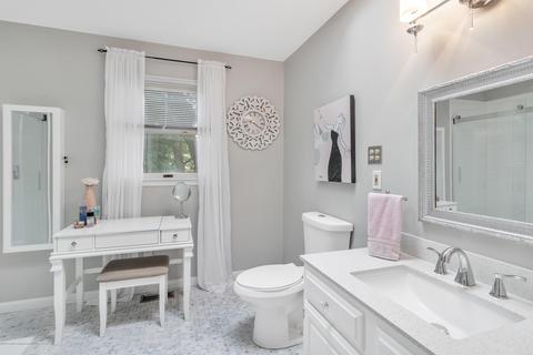 4525 Devonshire Ave, Lansing, MI 48910 photo 26