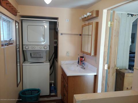 244 First St, Sunfield, MI 48890 photo 5