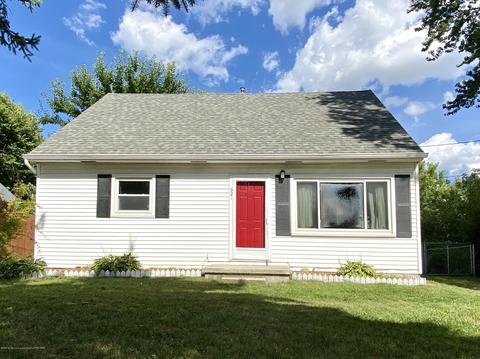 621 S Dibble Blvd, Lansing, MI 48917 photo 2