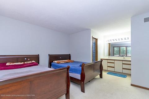 3912 E Sunwind Dr, Okemos, MI 48864 photo 12