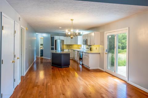 2383 Hiddenview Ln, Williamston, MI 48895 photo 13