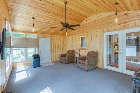 111 N Logan, Dewitt, MI 48820 photo 13