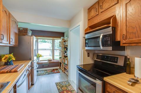 111 N Logan, Dewitt, MI 48820 photo 17