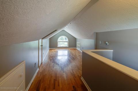 111 N Logan, Dewitt, MI 48820 photo 20