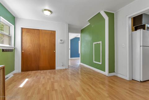 100 E Cavanaugh Rd, Lansing, MI 48910 photo 8