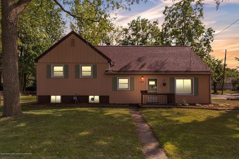 100 E Cavanaugh Rd, Lansing, MI 48910 photo 1