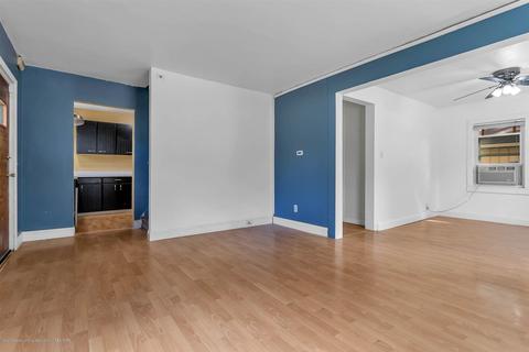 100 E Cavanaugh Rd, Lansing, MI 48910 photo 5