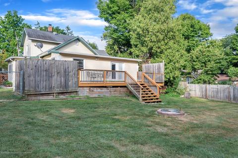 239 E Washington St, Dimondale, MI 48821 photo 8