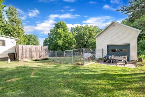 239 E Washington St, Dimondale, MI 48821 photo 6