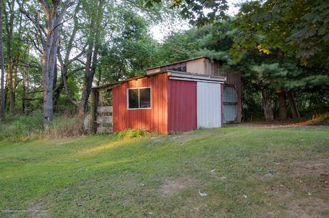 6268 Beard Rd, Perry, MI 48872 photo 10