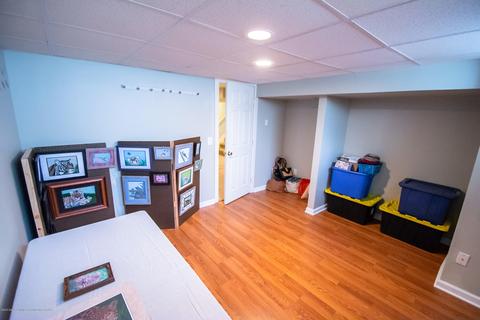 901 Kendon Dr, Lansing, MI 48910 photo 25