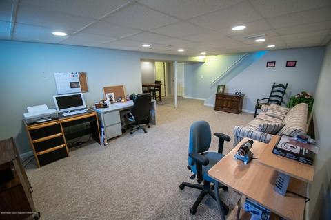 901 Kendon Dr, Lansing, MI 48910 photo 18